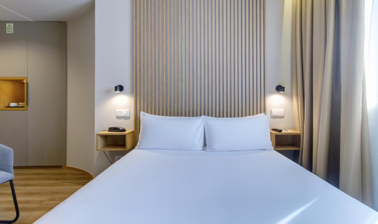 Room Select Porto Exterior photo